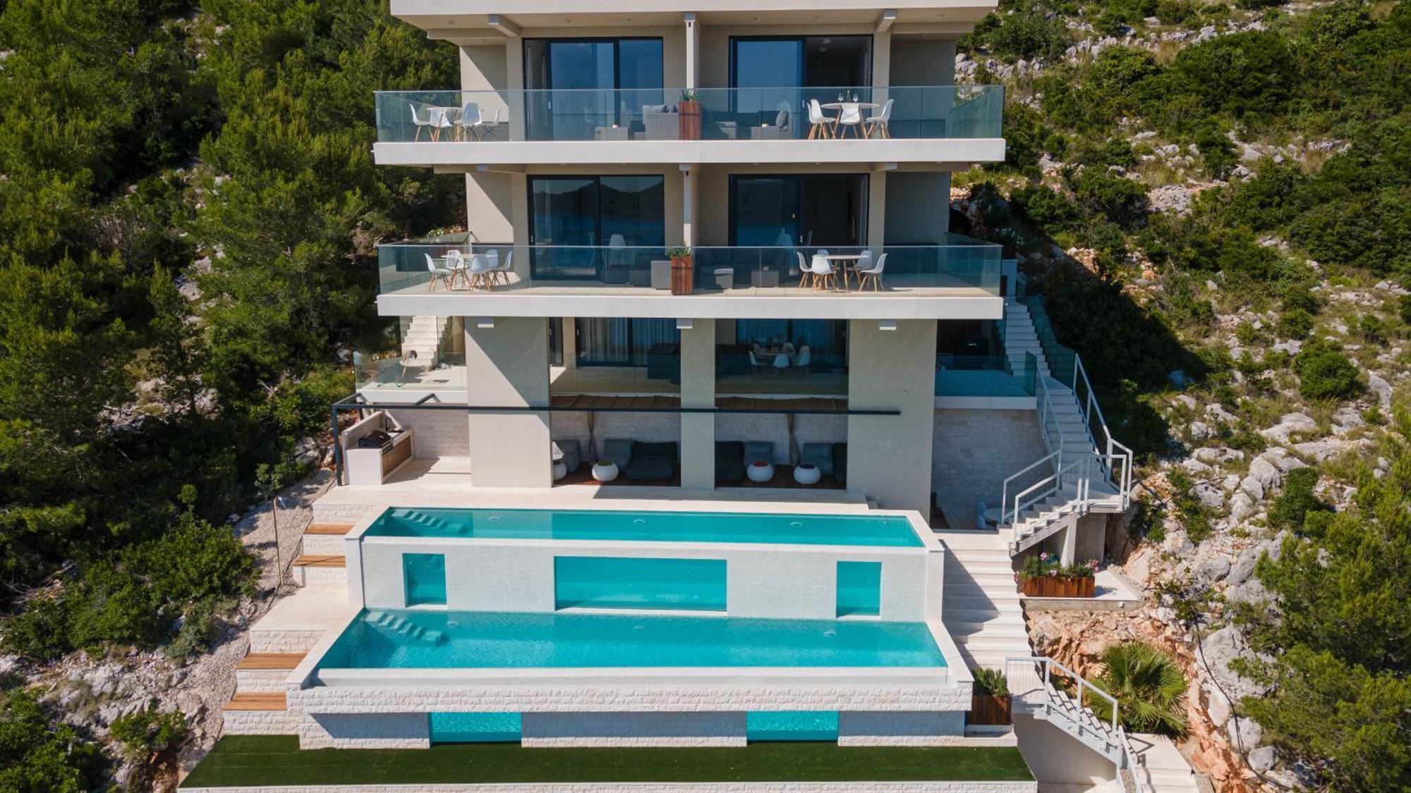 Sunset Apartment